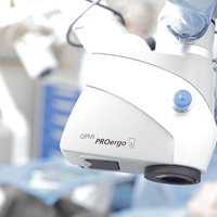 Microscopio odontológico