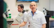 Eduardo Anitua, galardonado con el Premio Sabino Arana 2025